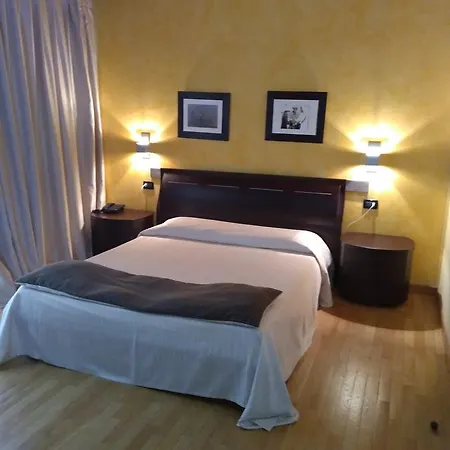 Hotel Fontana Santa