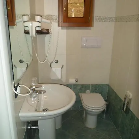 Hotel Fontana Santa 3*
